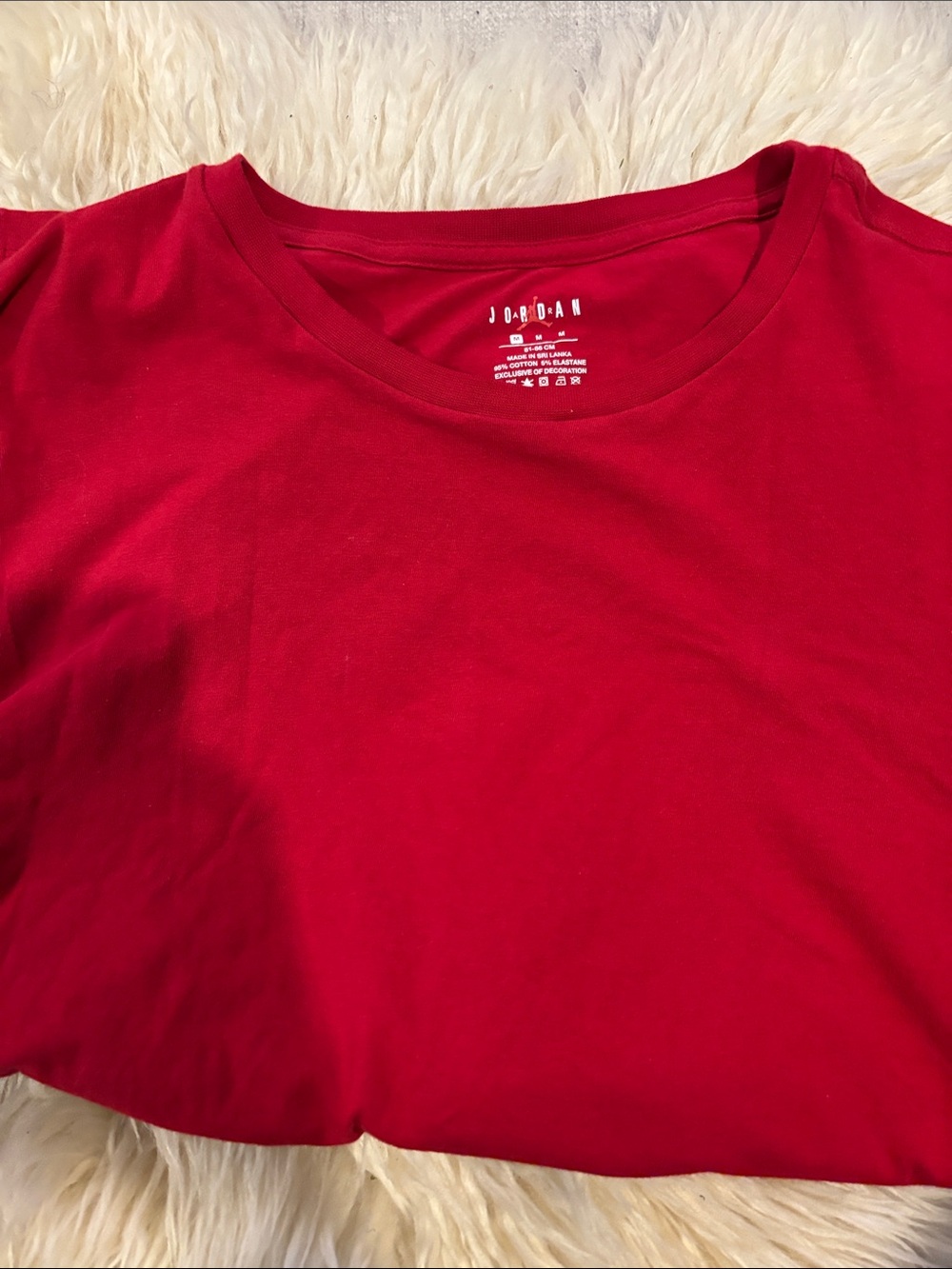 Jordan Red Short-Sleeve Crewneck Shirt Size M